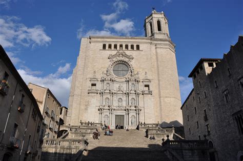 ¡Sumérgete en la Historia y el Arte con la Catedral de Girona!